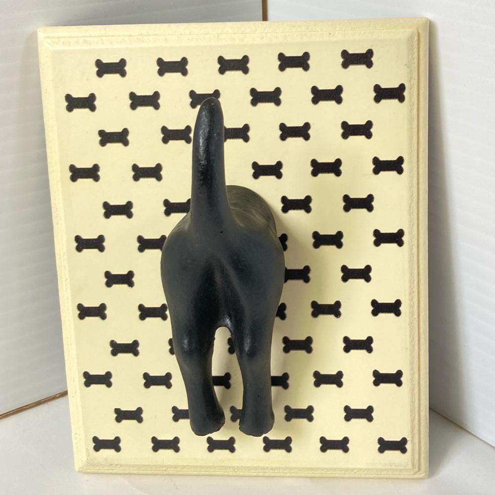 Dog Tail Doggie Rear Bone Biscuits Leash Hanger Wall Hook Plaque 6.5 x 5 inches